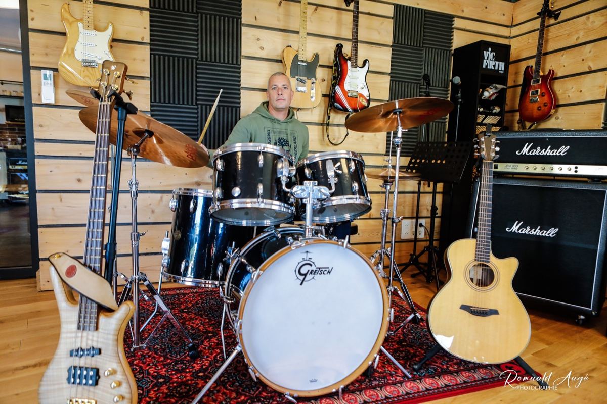 Basse au Drums & Guitars Studio