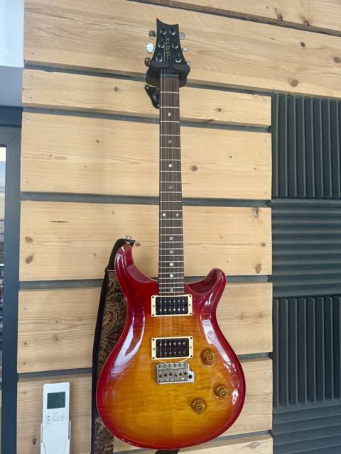 Guitares, basses et amplis du studio