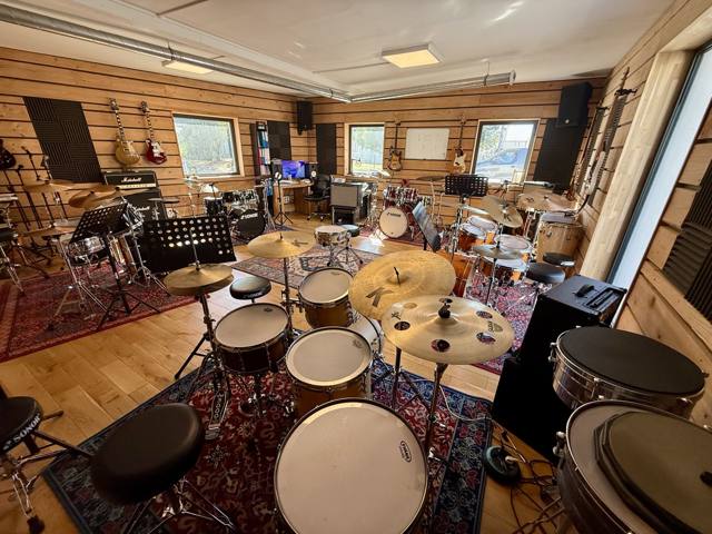 Salles et espaces du Drums & Guitars Studio