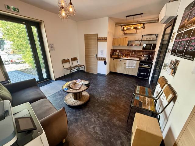 Salles et espaces du Drums & Guitars Studio