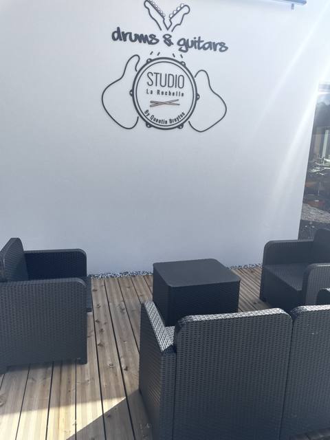 Salles et espaces du Drums & Guitars Studio